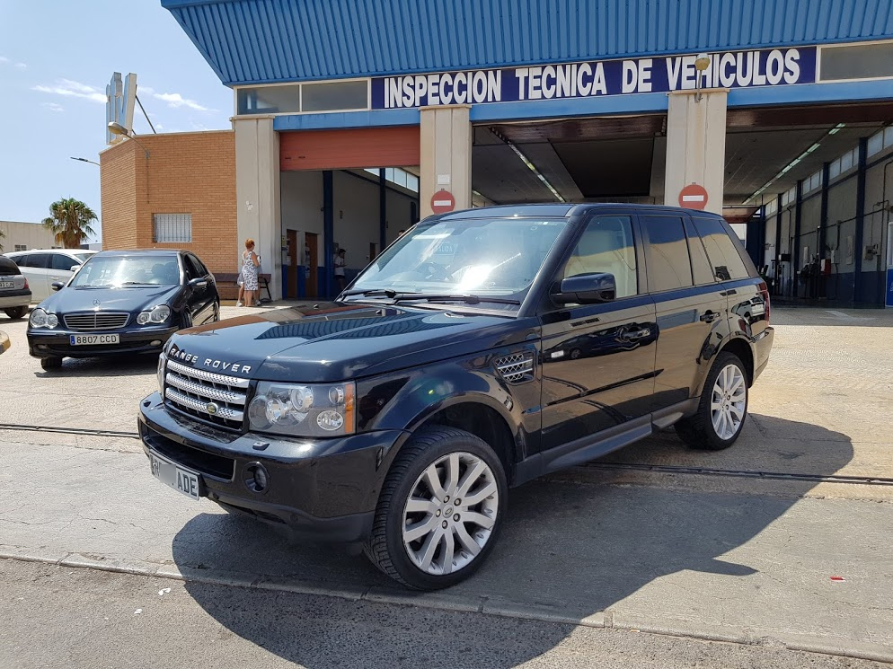 Range Rover at Spanish ITV